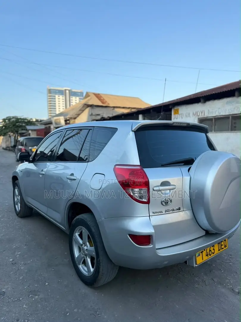 Toyota RAV4 2005 Silver