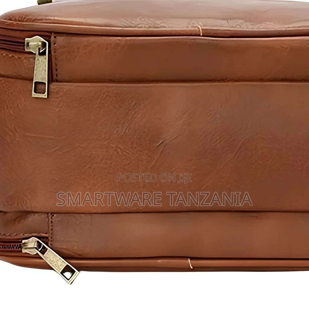 Green Lion PU Leather Tirana Travel Pouch With Multiple Compartments