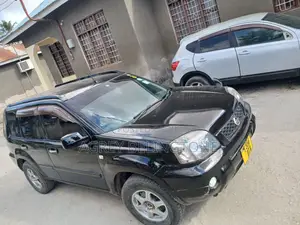 Nissan X-Trail 2004 Black