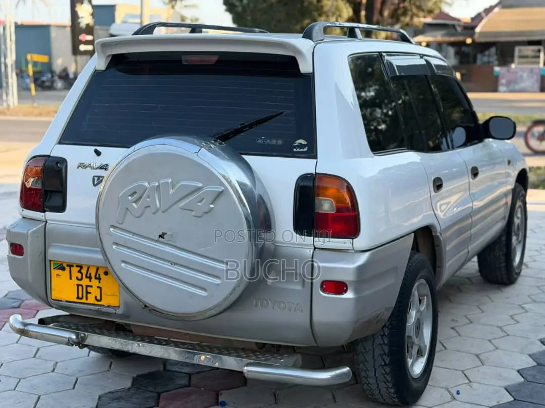 Toyota RAV4 Cabriolet 1998 White