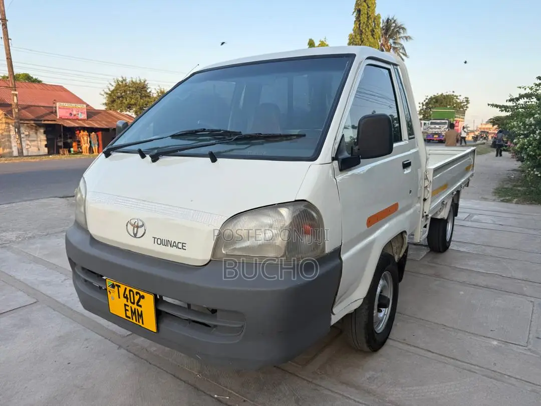 Toyota TownAce 2002 Silver