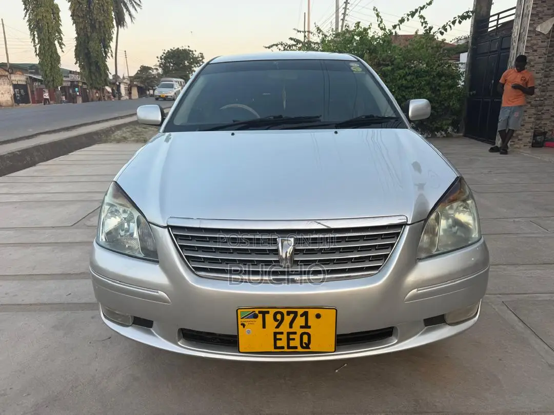 Toyota Premio 2002 Silver