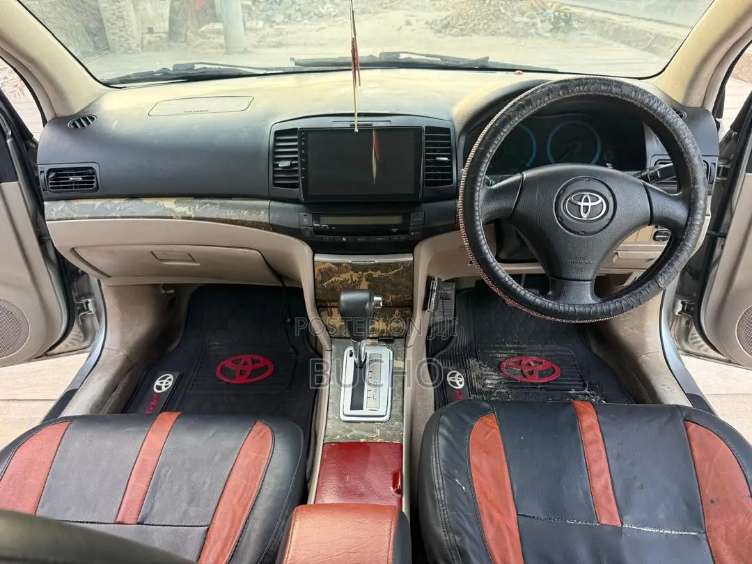 Toyota Premio 2002 Silver