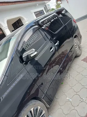 Toyota Vellfire 2018 Black