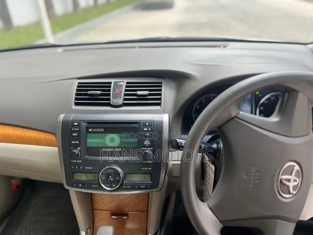 Toyota Premio 2008 Silver