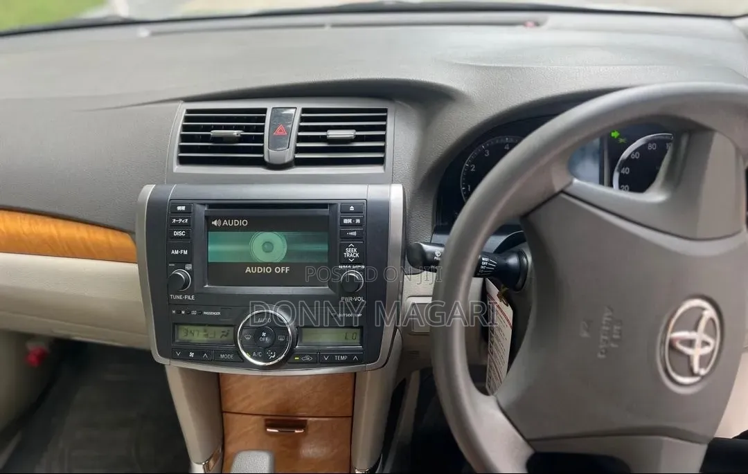 Toyota Premio 2008 Silver