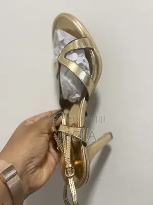 Heels Point