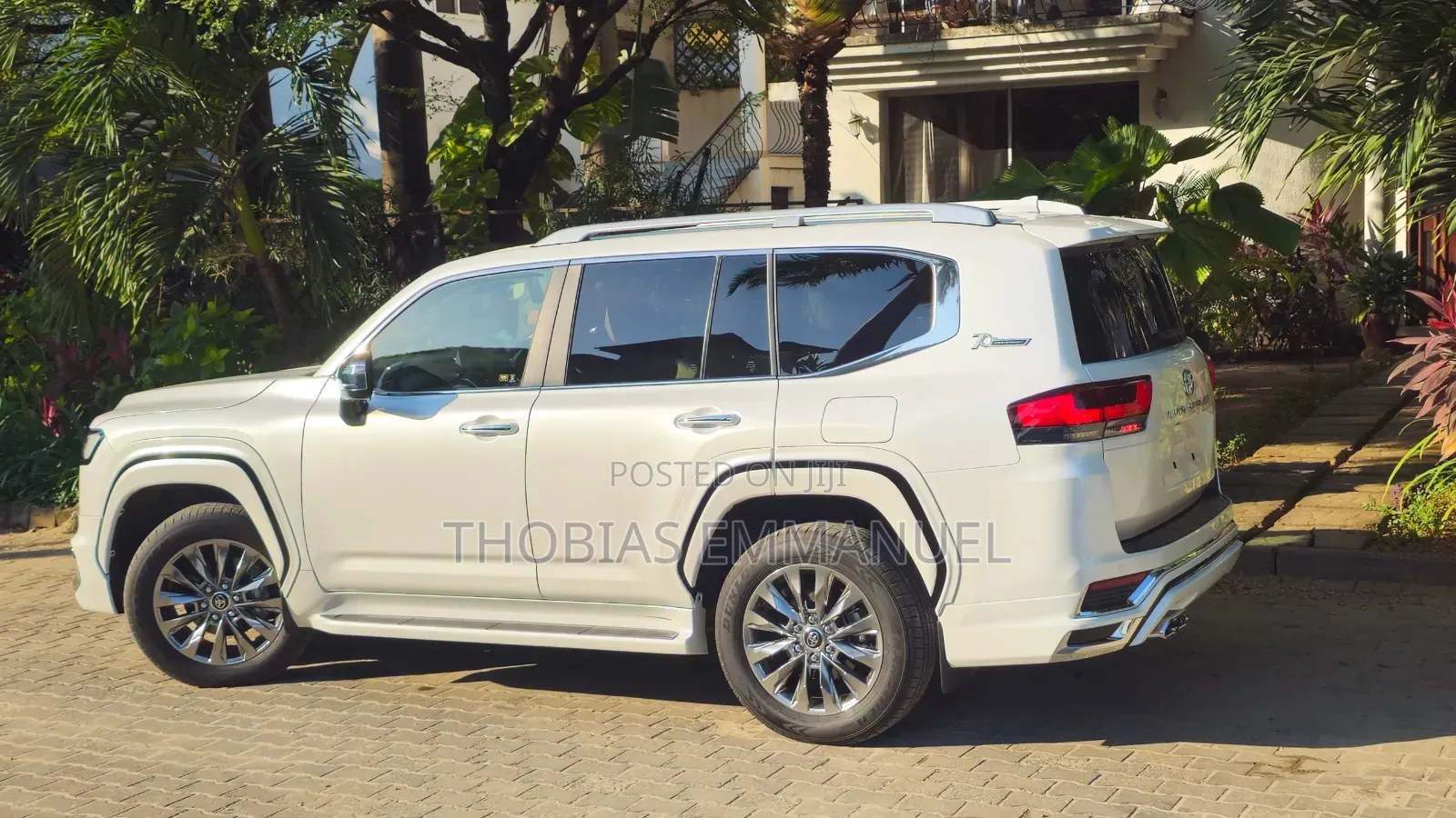 Toyota Land Cruiser 2023 White