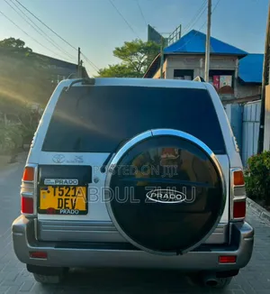 Toyota Land Cruiser Prado 2003 White