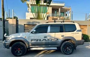 Toyota Land Cruiser Prado 2003 White