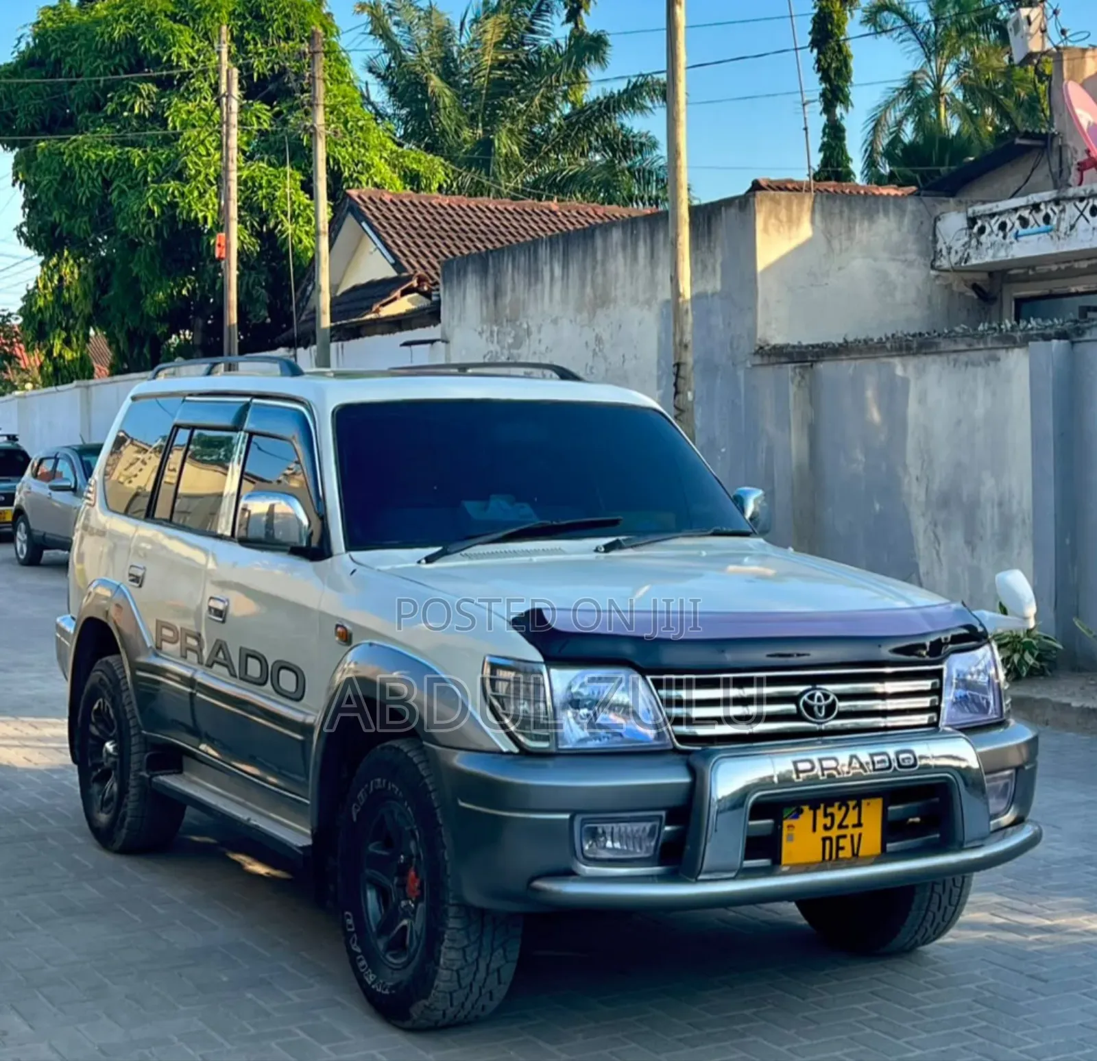 Toyota Land Cruiser Prado 2003 White