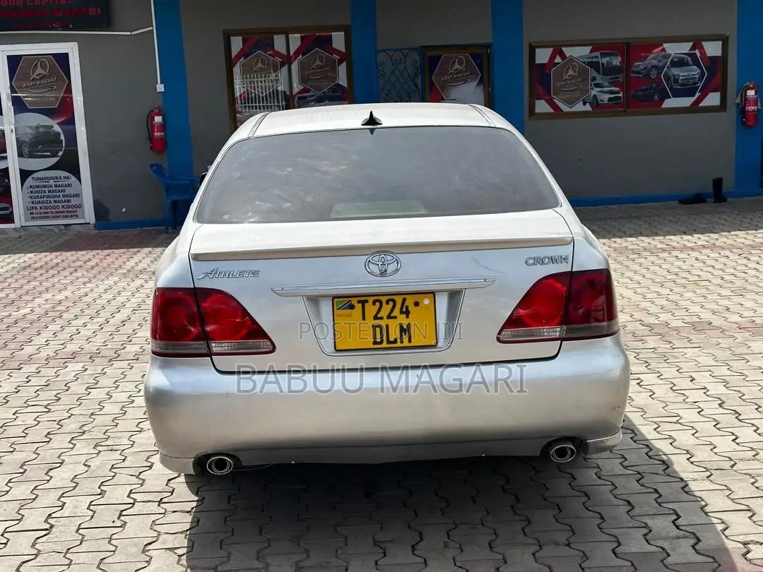 Toyota Crown 2007 Silver