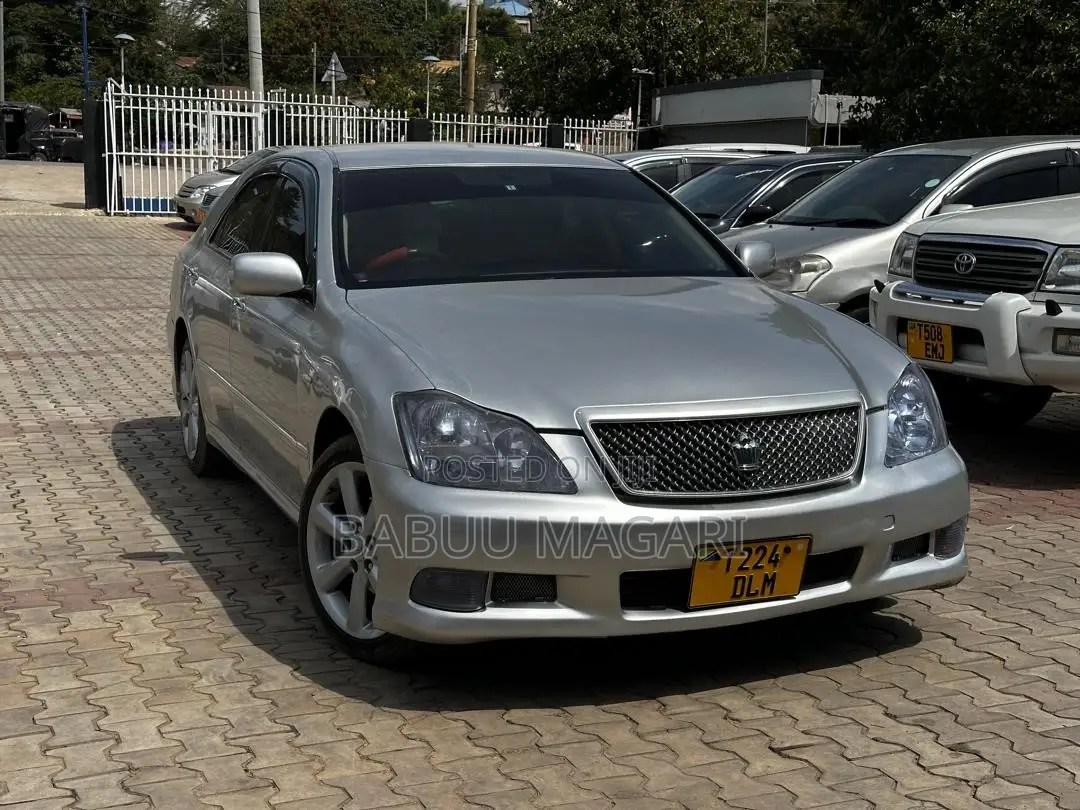 Toyota Crown 2007 Silver