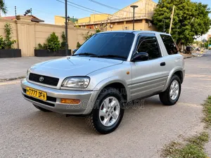 Toyota RAV4 Automatic 2000 Silver