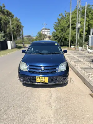 Toyota IST 2003 Blue