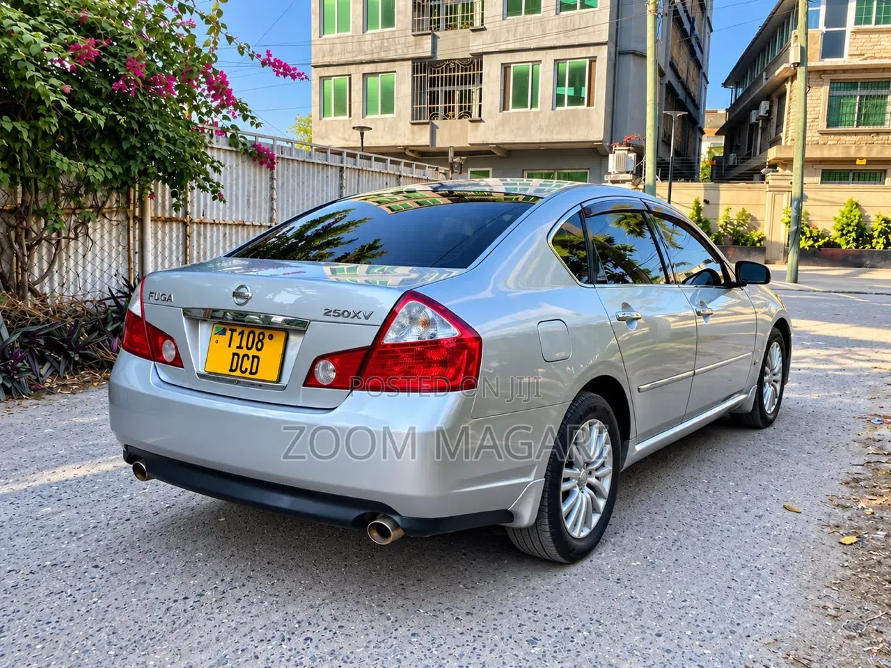 Nissan Fuga 2005 Silver