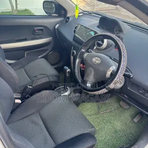 Toyota IST 2003 White