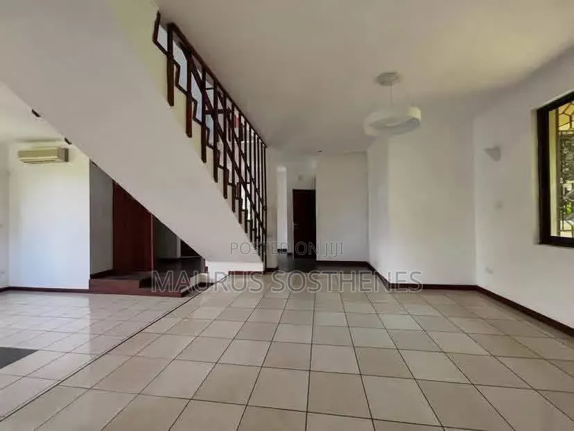 4bdrm Villa in Oyster Bay for rent