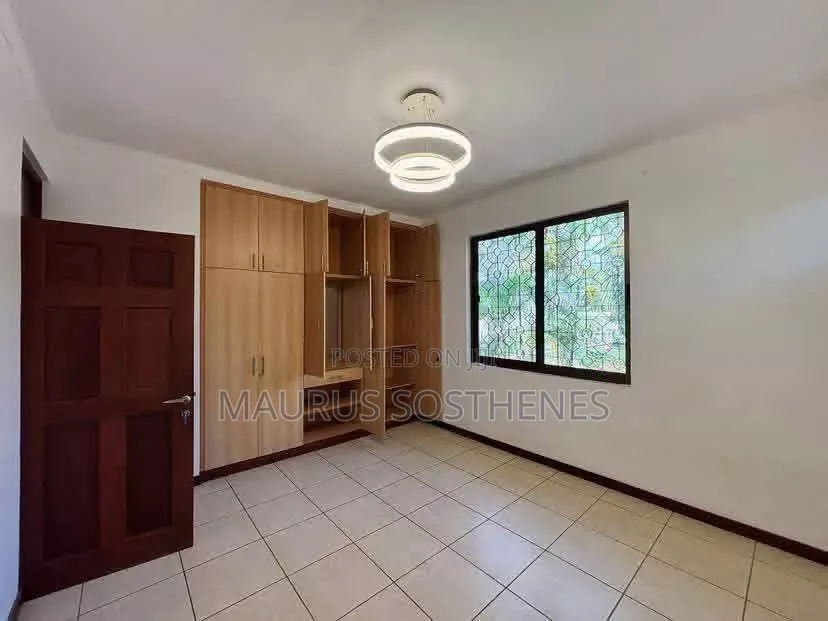 4bdrm Villa in Oyster Bay for rent