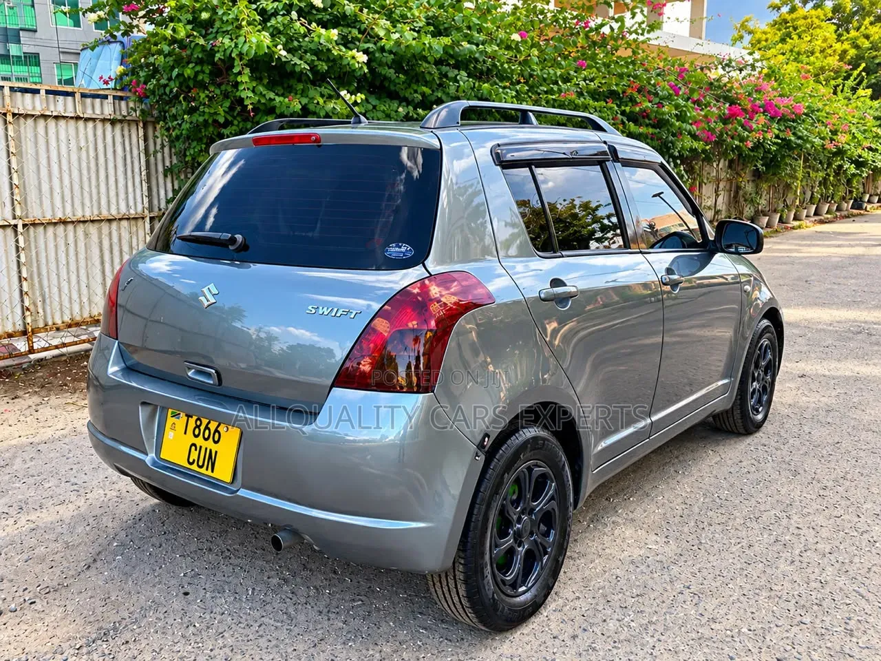Suzuki Swift 2005 Gray