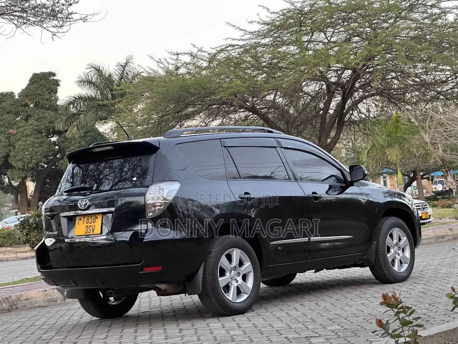 Toyota Vanguard 2009 Black