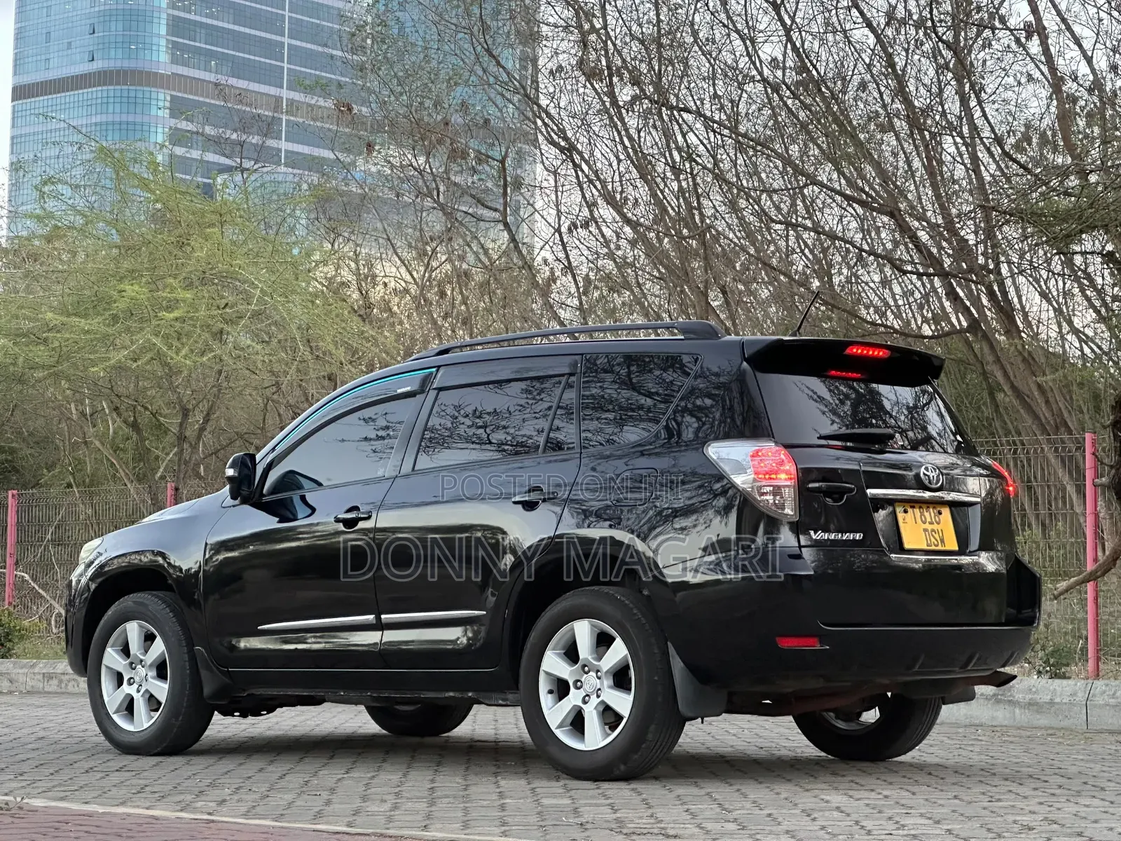 Toyota Vanguard 2009 Black