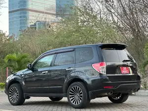 Subaru Forester 2010 Black