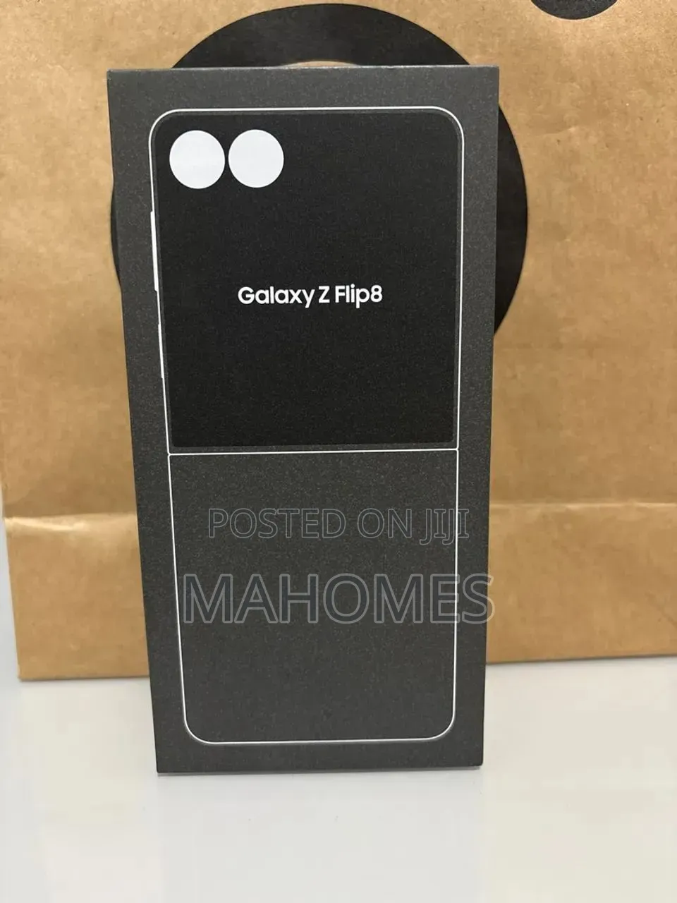 New Samsung Galaxy Z Flip8 256 GB Graphite
