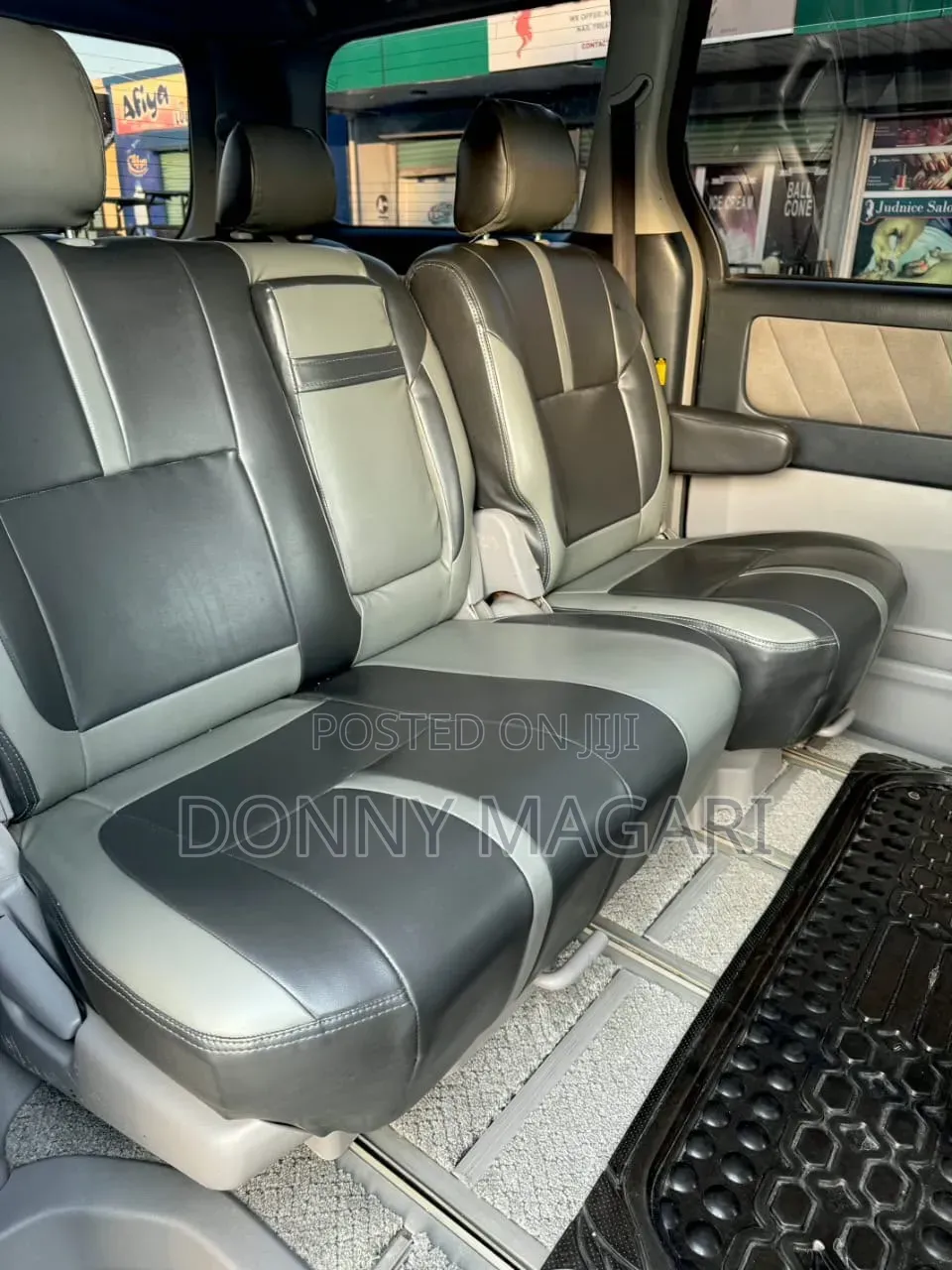Toyota Alphard 2.4 Petrol AWD 2006 Black