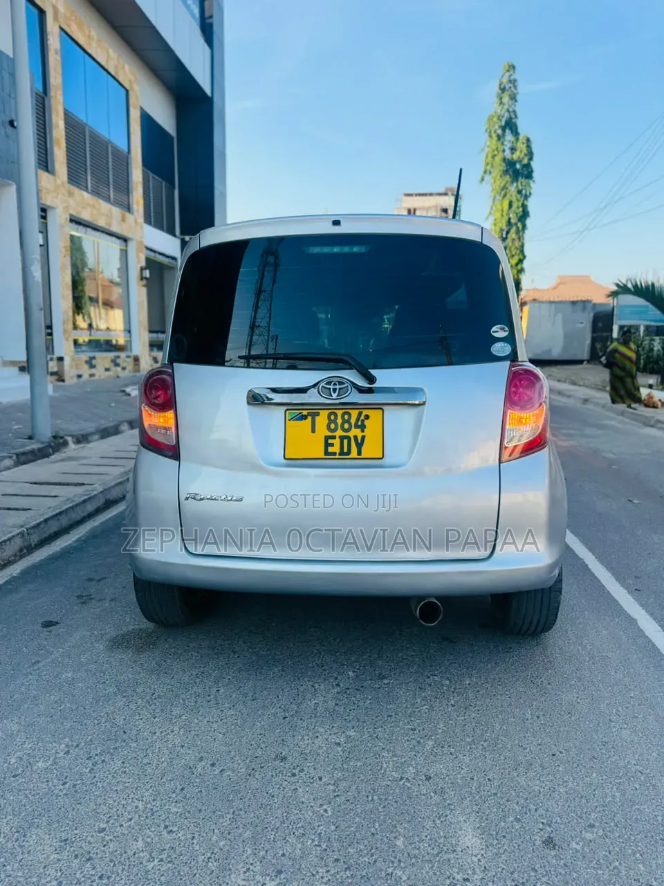 Toyota Ractis 2007 Silver
