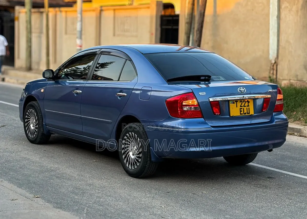 Toyota Premio 2006 Blue