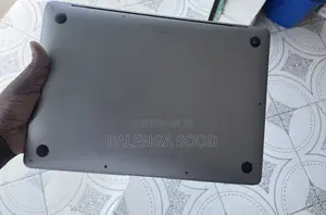 Laptop Apple MacBook Air 2020 8GB Intel Core i3 SSD 256GB