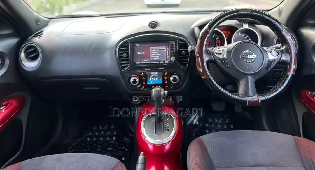 Nissan Juke 2012 Black