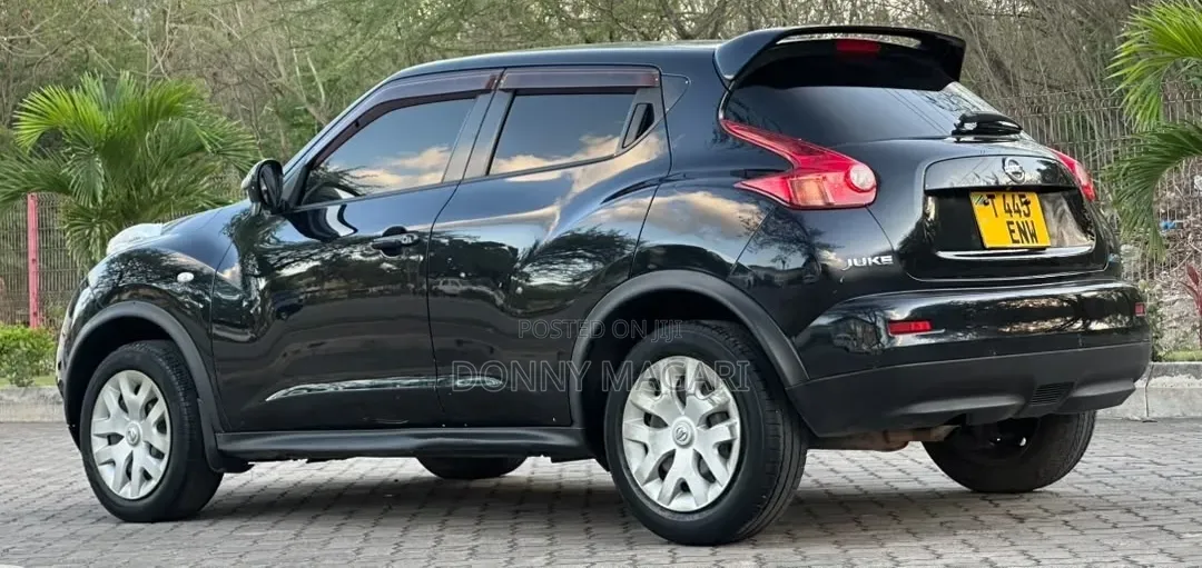 Nissan Juke 2012 Black