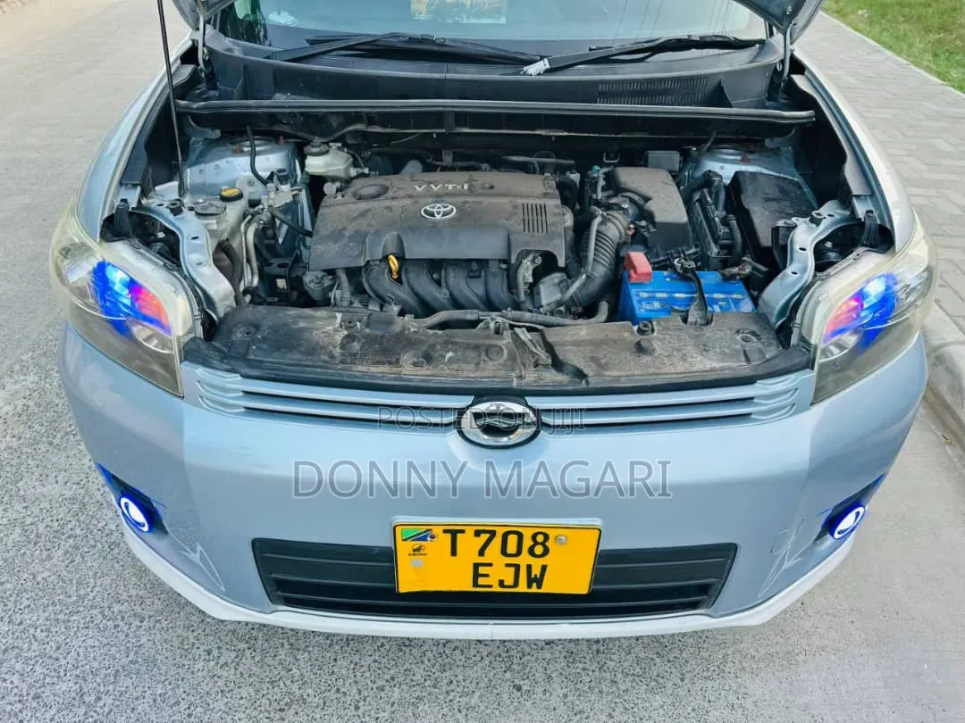 Toyota Corolla Rumion 2008 Silver