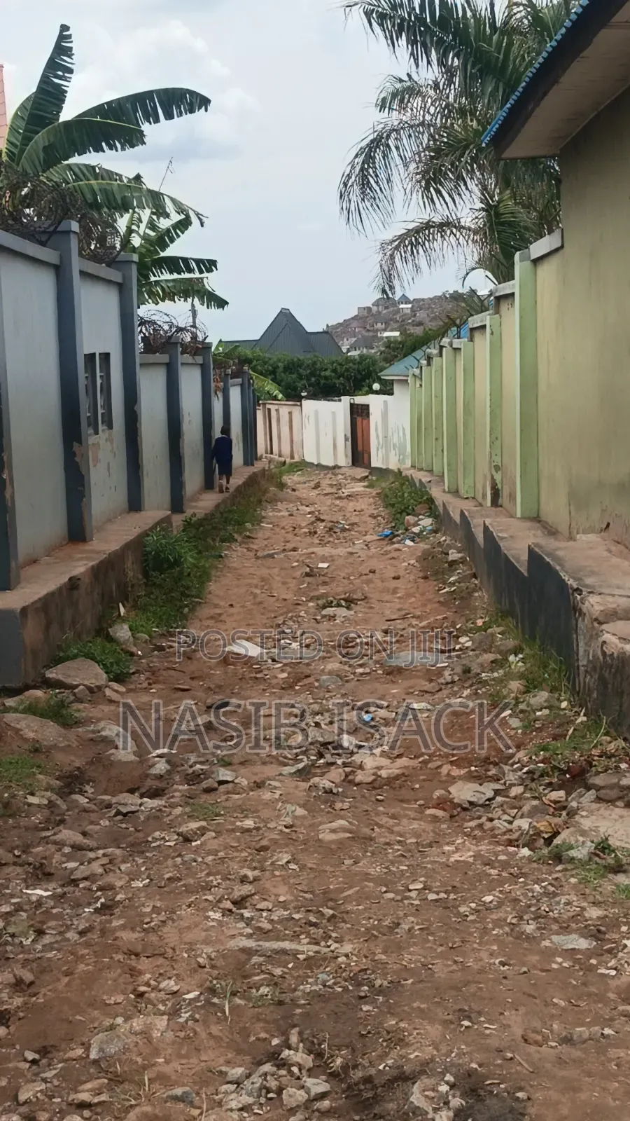 3bdrm House in Mkolani for sale