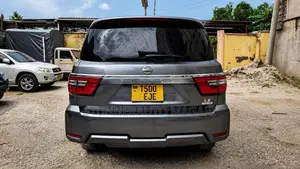 Nissan Patrol 2023 Gray