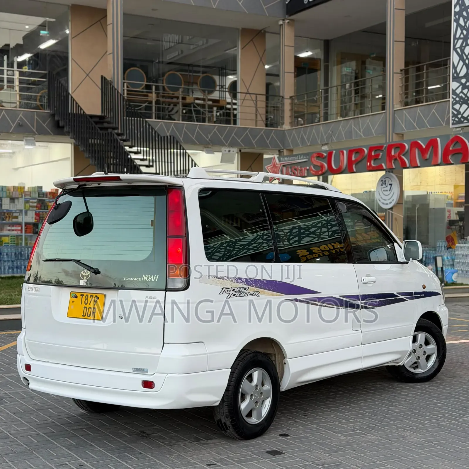 Toyota TownAce Noah 2001 White