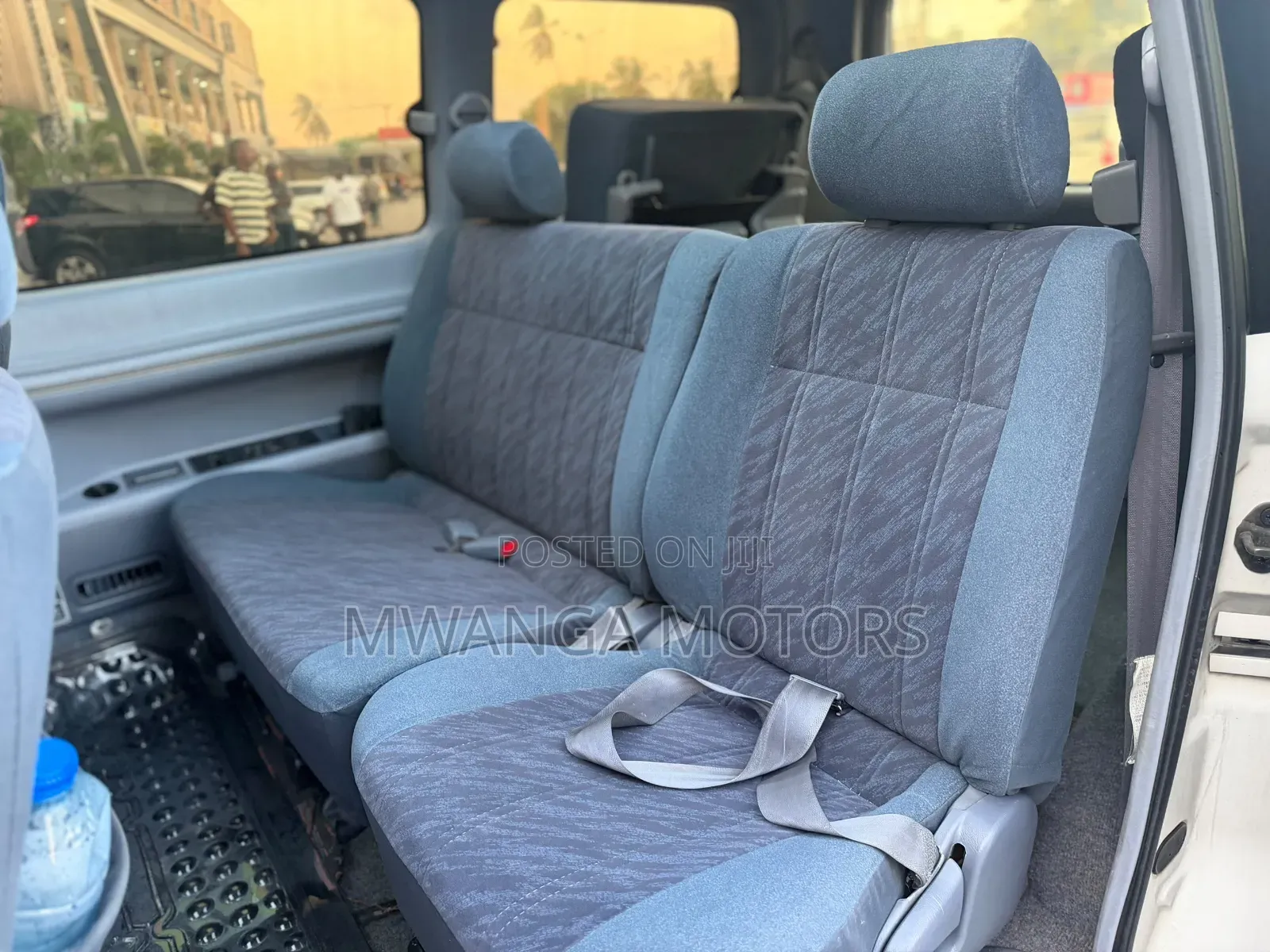 Toyota TownAce Noah 2001 White