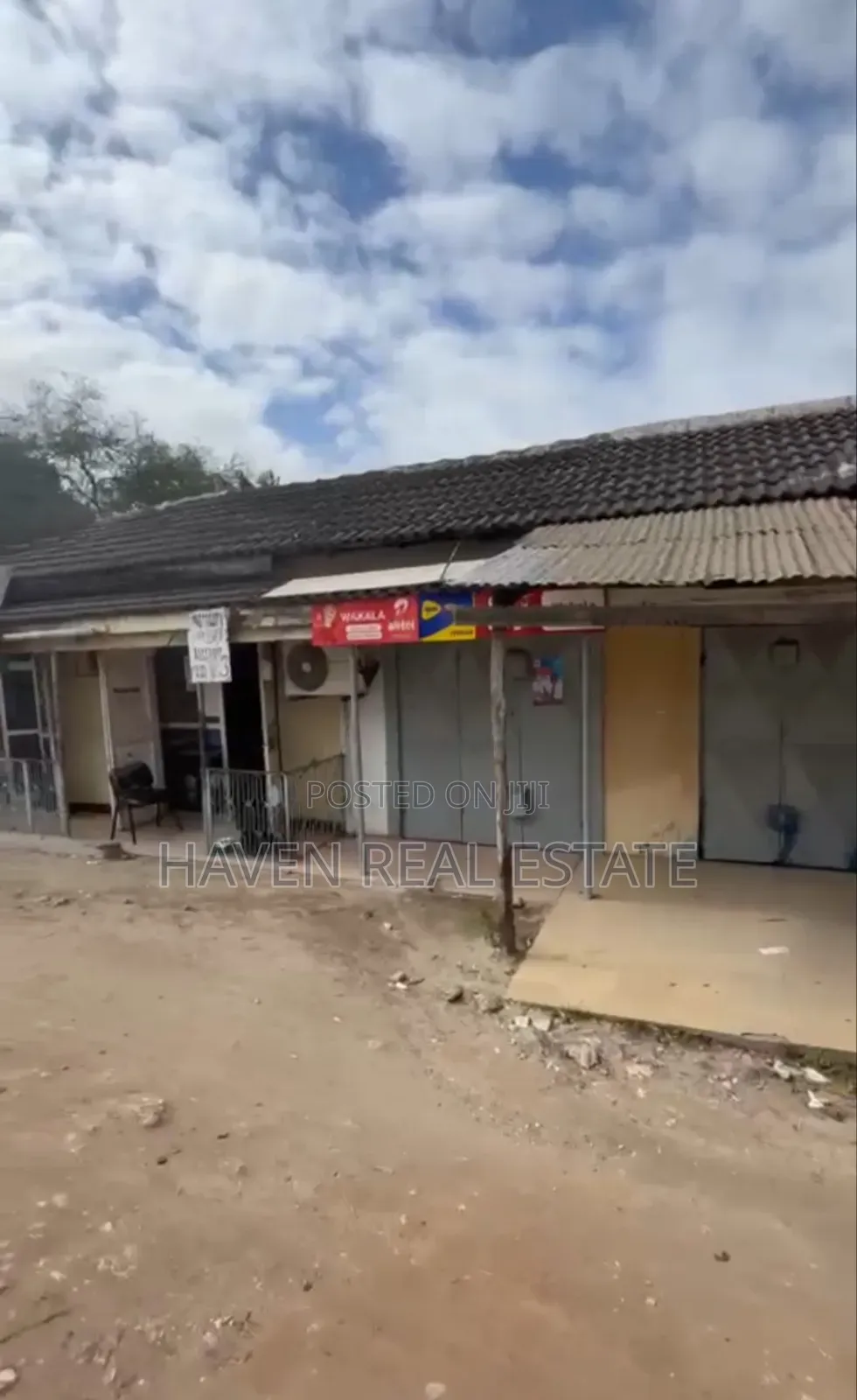 Kiwanja Cha Biashara Kinauzwa Magomeni