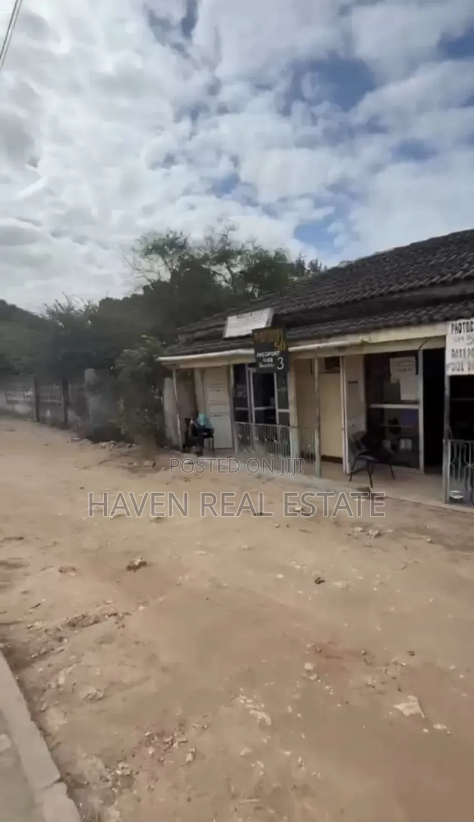 Kiwanja Cha Biashara Kinauzwa Magomeni