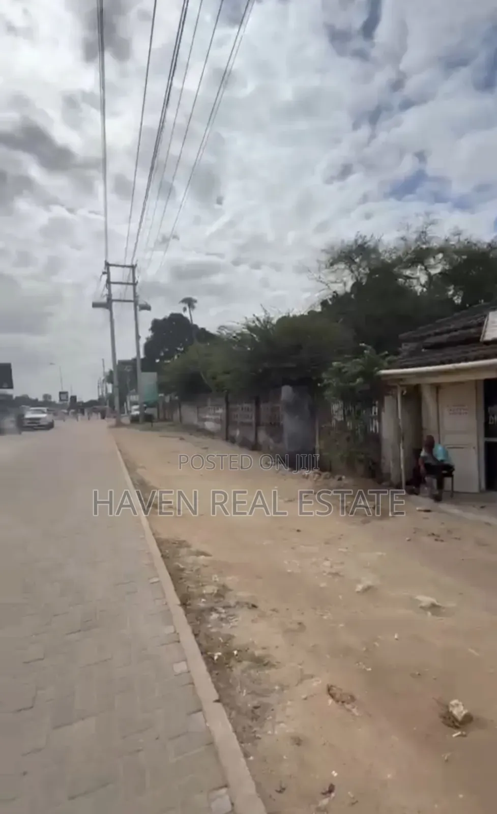 Kiwanja Cha Biashara Kinauzwa Magomeni