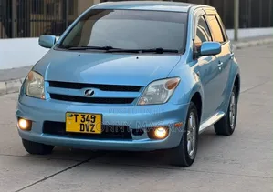 Toyota IST 2006 Blue