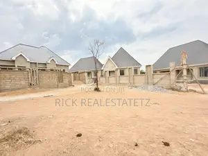 Kiwanja Kinauzwa Kiseke “B”