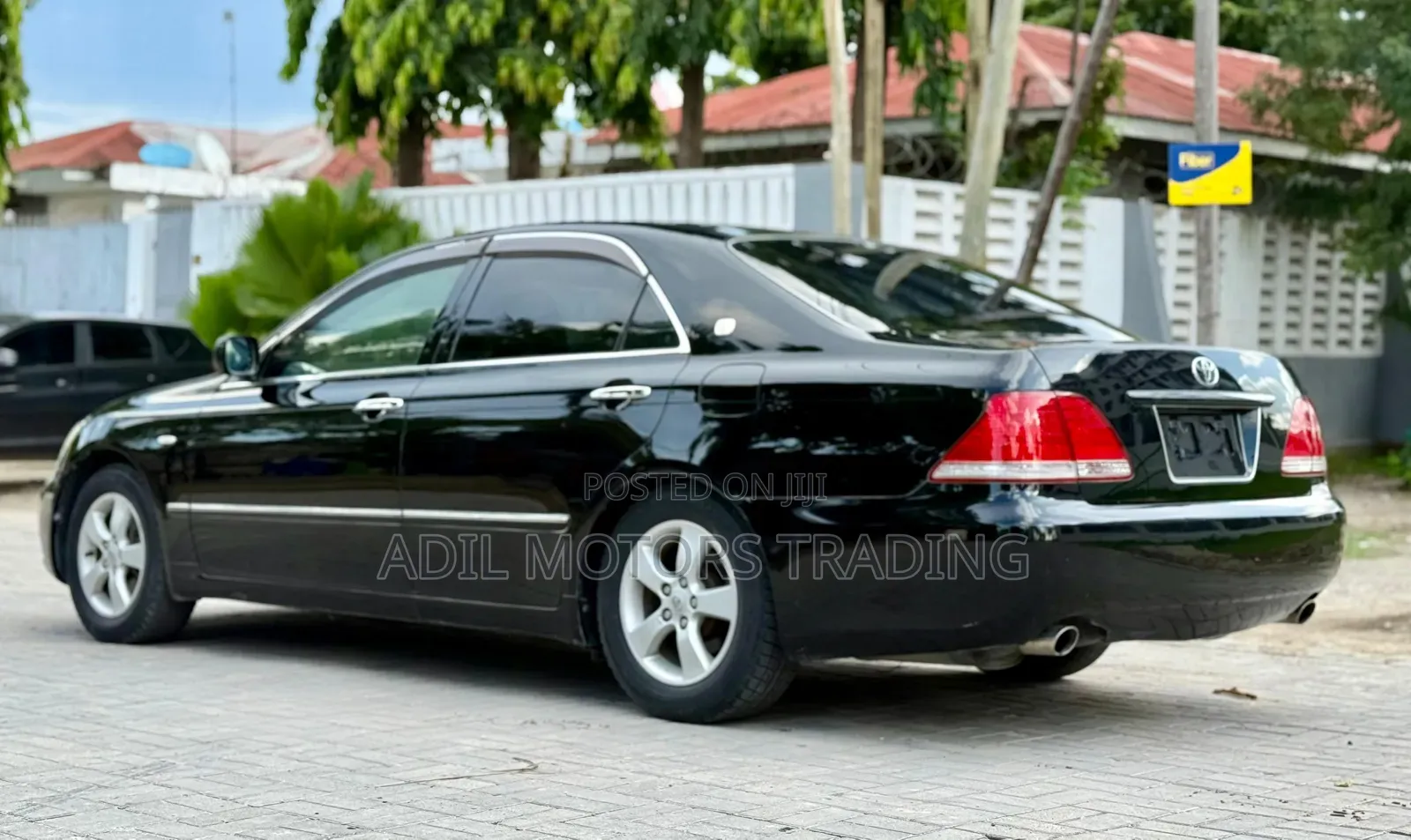 Toyota Crown 2004 Black