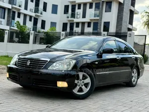 Toyota Crown 2004 Black
