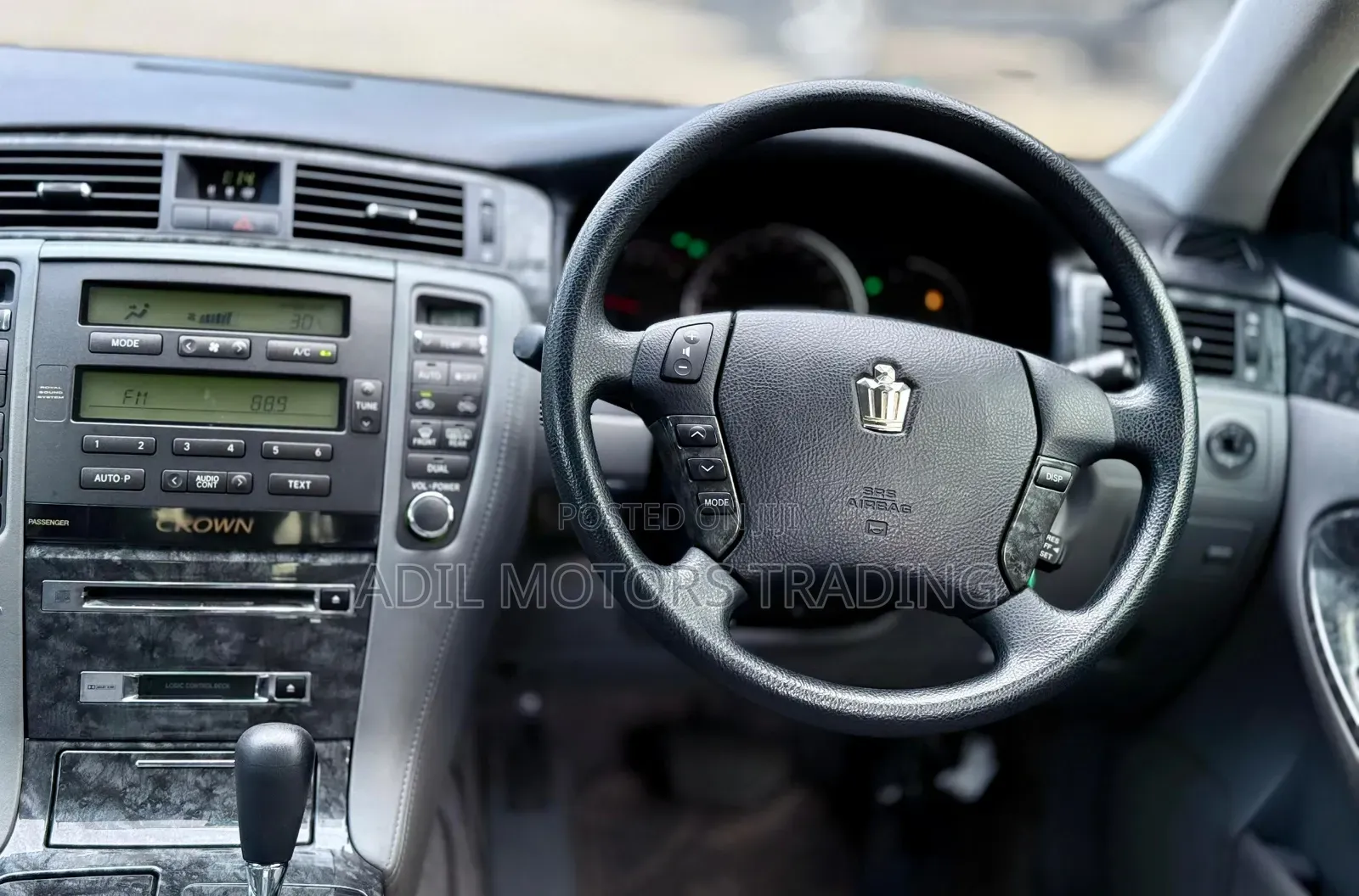 Toyota Crown 2004 Black