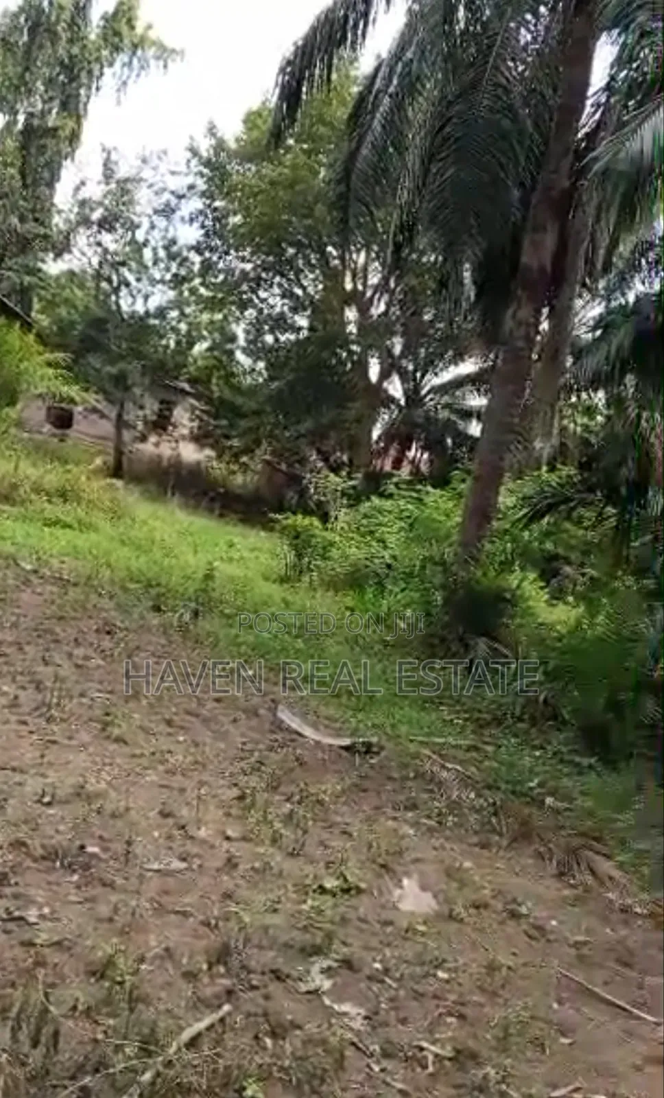 Kiwanja Kinauzwa Mbezi