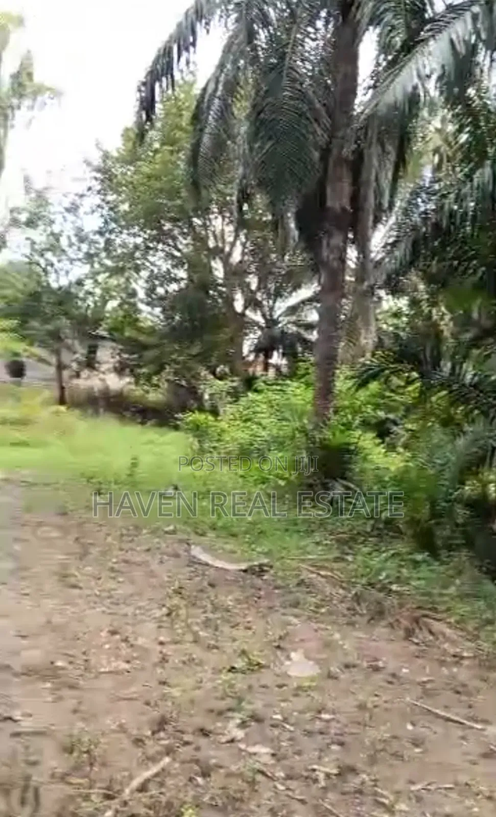 Kiwanja Kinauzwa Mbezi