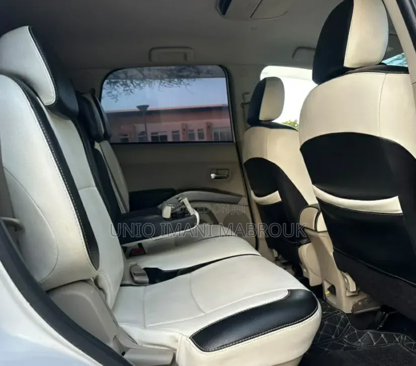 Mitsubishi Outlander 2008 White